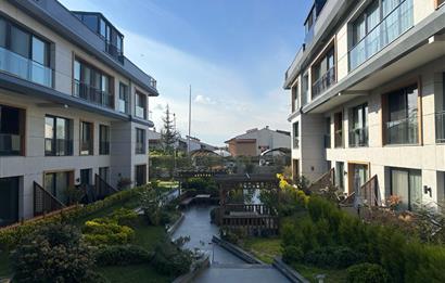CENTURY21 GERÇEK'TEN KEMER ROOF 1'DE KEYİFLİ 3+1 ÇATI DUBLEKS
