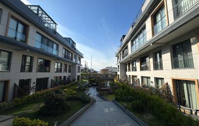 CENTURY21 GERÇEK'TEN KEMER ROOF 1'DE KEYİFLİ 3+1 ÇATI DUBLEKS