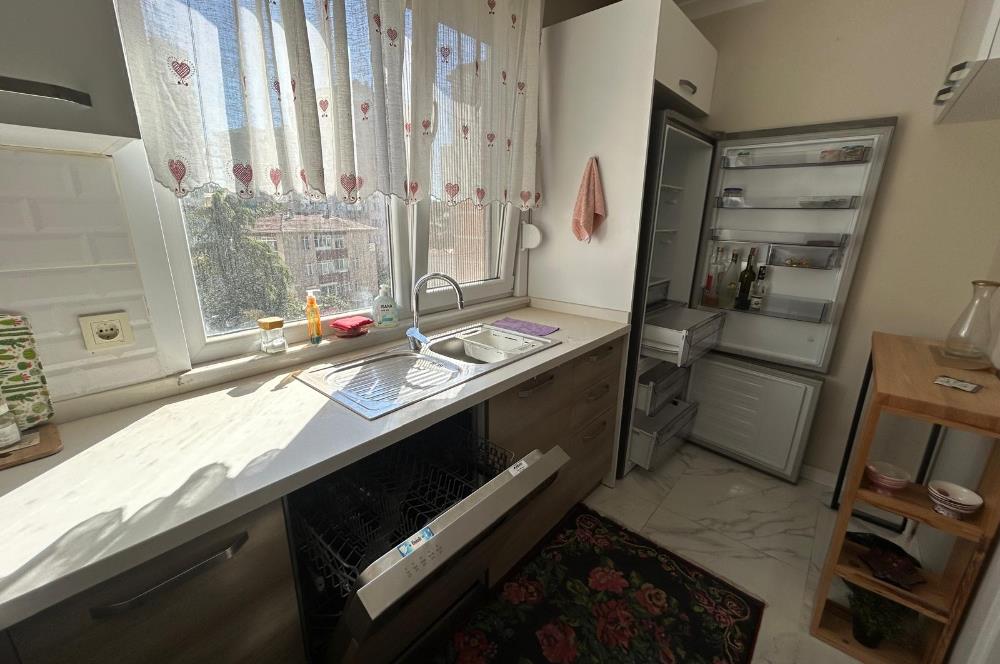 KADIKÖY FENERYOLU MAH. EMSALSİZ KONUMDA 2+1 EŞYALI KİRALIK DAİRE