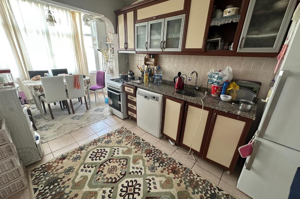 ÇEKMEKÖY HAMİDİYE MAH.6+2 GENİŞ KULLANIMLI ÜST DUBLEKS SATILIK