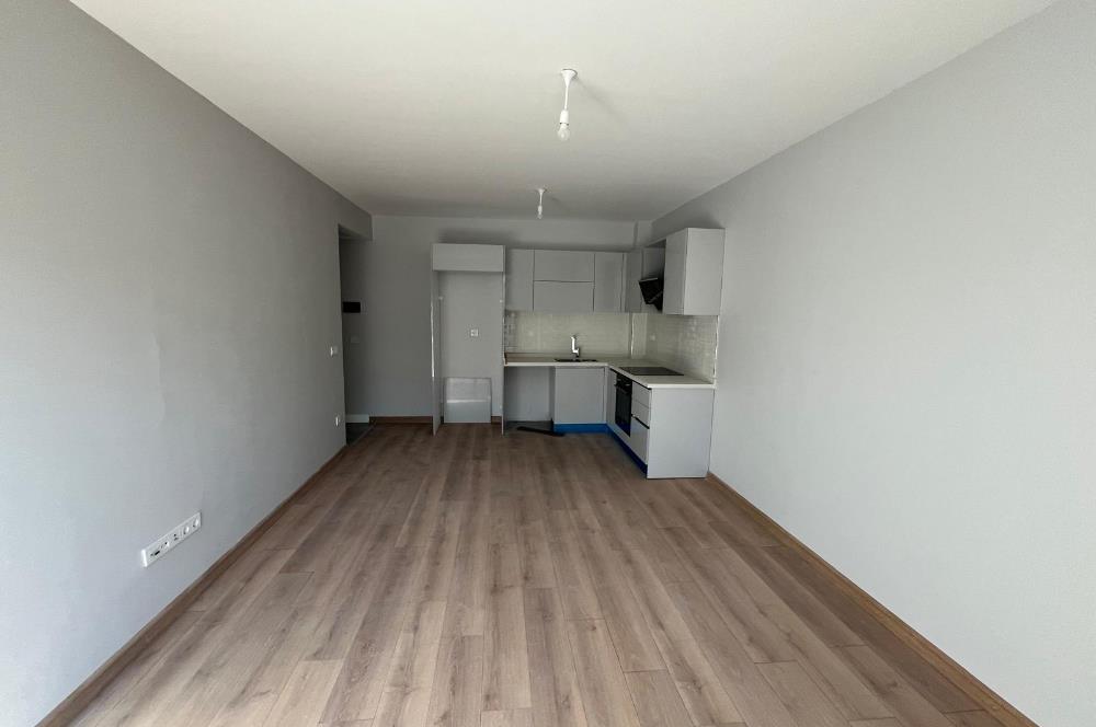 SERHAT PALUT DAN SİLTAŞ PANORAMA DA PEYZAJ CEPHE SATILIK 2+1 EV