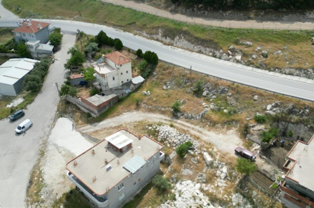 C21 BAL'DAN ÜÇPINAR MAHALLESİNDE 481M2 SATILIK ARSA