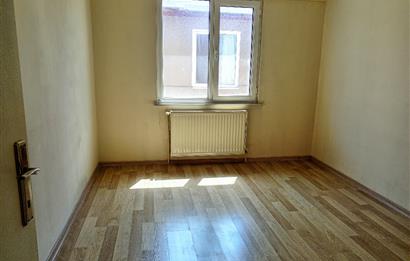 Kısıklı 2+1 satılık daire 