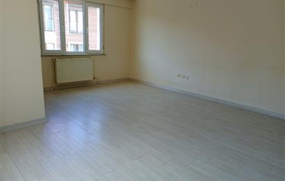 Kısıklı 2+1 satılık daire 