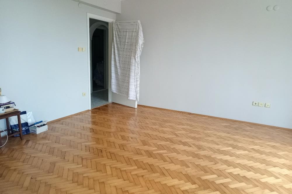Kısıklı 2+1 satılık bahçe katı 
