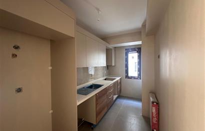 Küçükçekmece Fatih Mahallesi Satılık 2+1 Yeni Daire