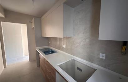 Küçükçekmece Fatih Mahallesi Satılık 2+1 Yeni Daire