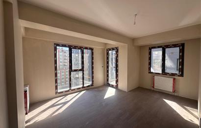 Küçükçekmece Fatih Mahallesi Satılık 2+1 Yeni Daire