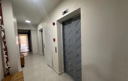 Küçükçekmece Fatih Mahallesi Satılık 2+1 Yeni Daire