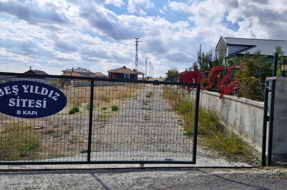 GÖLBAŞI GÖKÇEHÖYÜK’TE 500 M² ARSA ÜZERİNDE SATILIK MÜSTAKİL EV