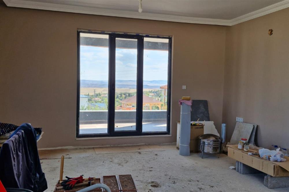 GÖLBAŞI GÖKÇEHÖYÜK’TE 500 M² ARSA ÜZERİNDE SATILIK MÜSTAKİL EV