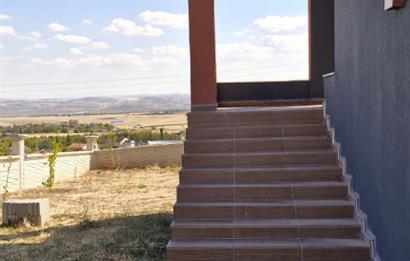 GÖLBAŞI GÖKÇEHÖYÜK’TE 500 M² ARSA ÜZERİNDE SATILIK MÜSTAKİL EV
