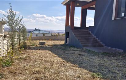 GÖLBAŞI GÖKÇEHÖYÜK’TE 500 M² ARSA ÜZERİNDE SATILIK MÜSTAKİL EV