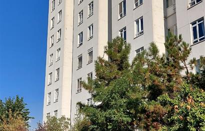 BAHÇELİEVLER METRO DURAĞININ KARŞISINDA 3+1 KİRALIK DAİRE 