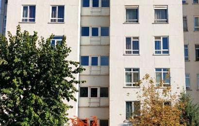 BAHÇELİEVLER METRO DURAĞININ KARŞISINDA 3+1 KİRALIK DAİRE 