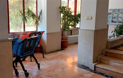 BAHÇELİEVLER METRO DURAĞININ KARŞISINDA 3+1 KİRALIK DAİRE 