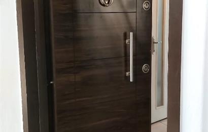 BAHÇELİEVLER METRO DURAĞININ KARŞISINDA 3+1 KİRALIK DAİRE 