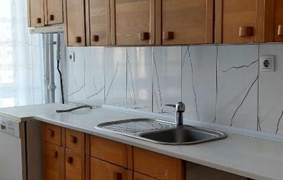 BAHÇELİEVLER METRO DURAĞININ KARŞISINDA 3+1 KİRALIK DAİRE 