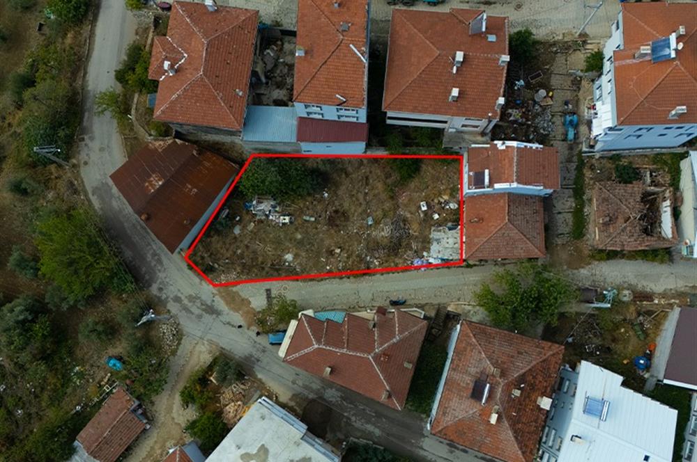 Büyük Kumla Köy içinde İmarlı Ulaşımı Kolay Yatırımlık Arsa!