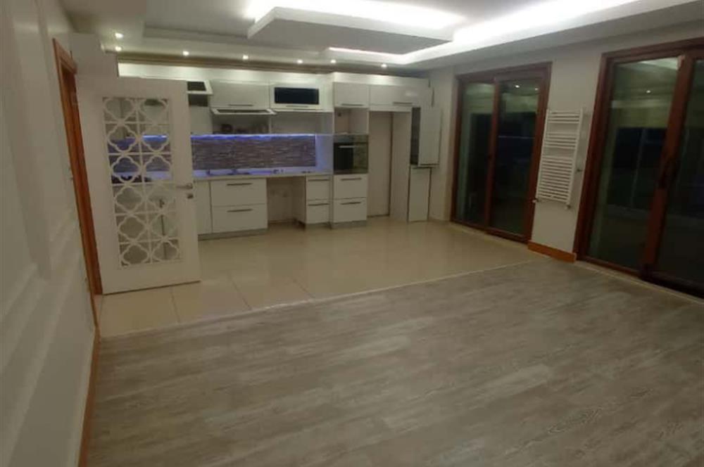 BÜYÜKÇEKMECE'DE KİRALIK LÜX DUBLEX BAHÇELİ,DENİZ VE GÖL MANZARALI