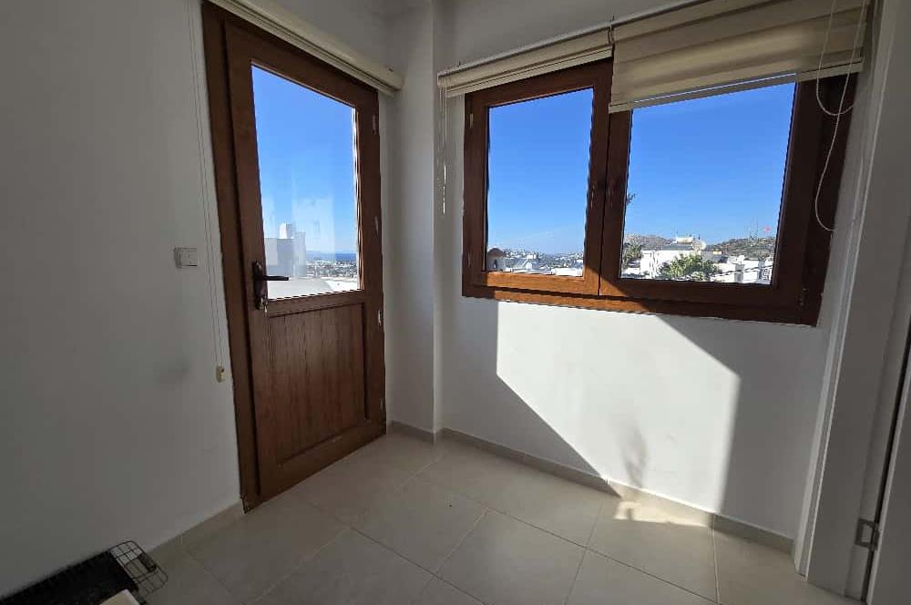 Bodrum Turgutreis'te Tam Müstakil Eşyalı Kiralık Tripleks