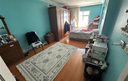 ÇEKMEKÖY HAMİDİYE MAH.6+2 GENİŞ KULLANIMLI ÜST DUBLEKS SATILIK