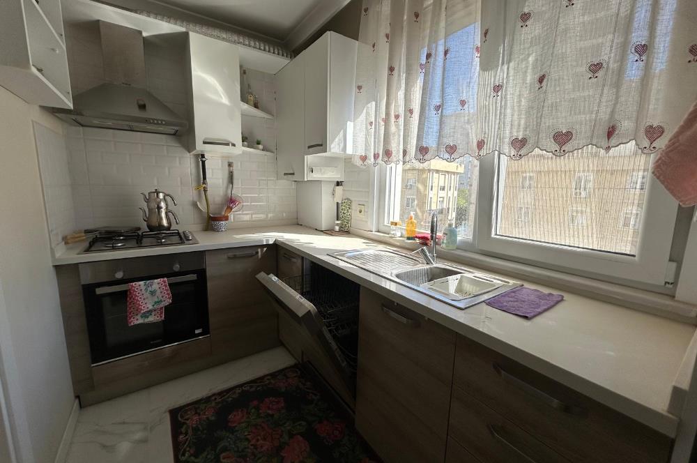 KADIKÖY FENERYOLU MAH. EMSALSİZ KONUMDA 2+1 EŞYALI KİRALIK DAİRE