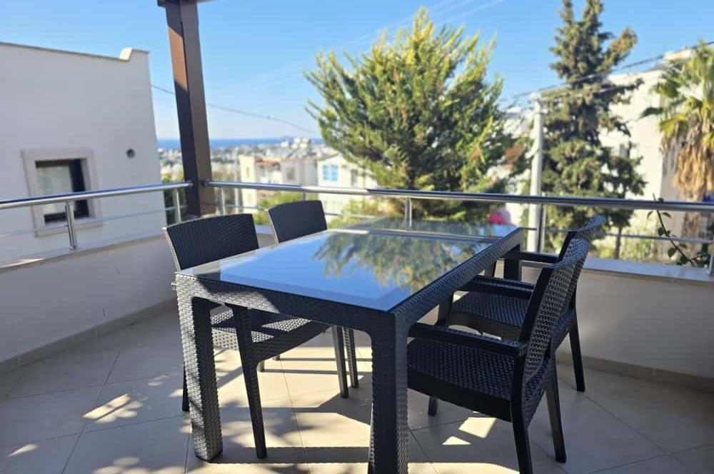 Bodrum Turgutreis'te Tam Müstakil Eşyalı Kiralık Tripleks