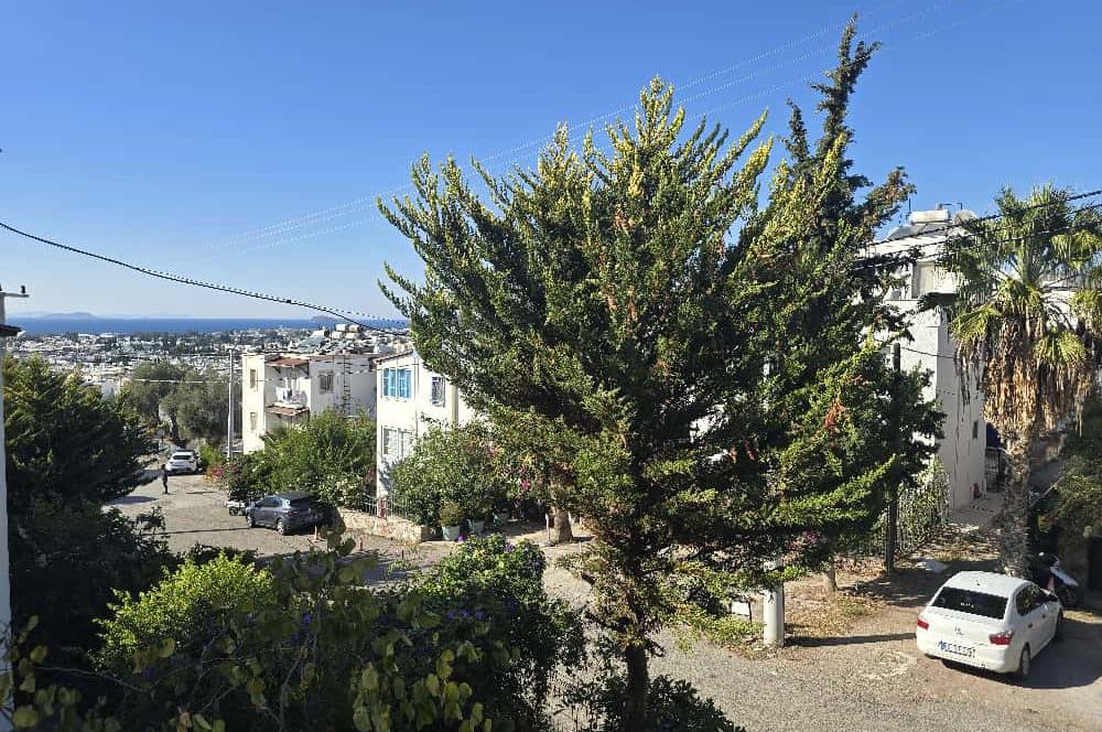 Bodrum Turgutreis'te Tam Müstakil Eşyalı Kiralık Tripleks