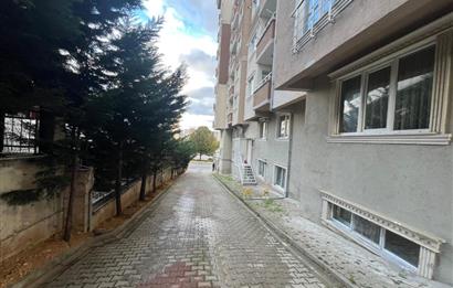 PENDİK ÇAMLIK DURUSU PARK SİTESİNDE ARAKAT BALKONLU SATILIK 3+1