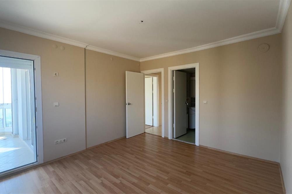 Yüksek Vadi Evleri'nde Doğa ve Deniz Manzaralı 3+1 Kiralık Daire