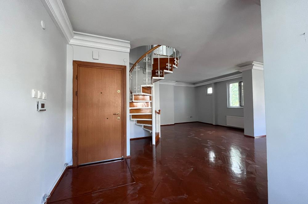 Erenköy’de 3+1 140m2 Balkonlu Dubleks Kiralık Daire Bağdat Caddesine Yürüme Mesafesinde