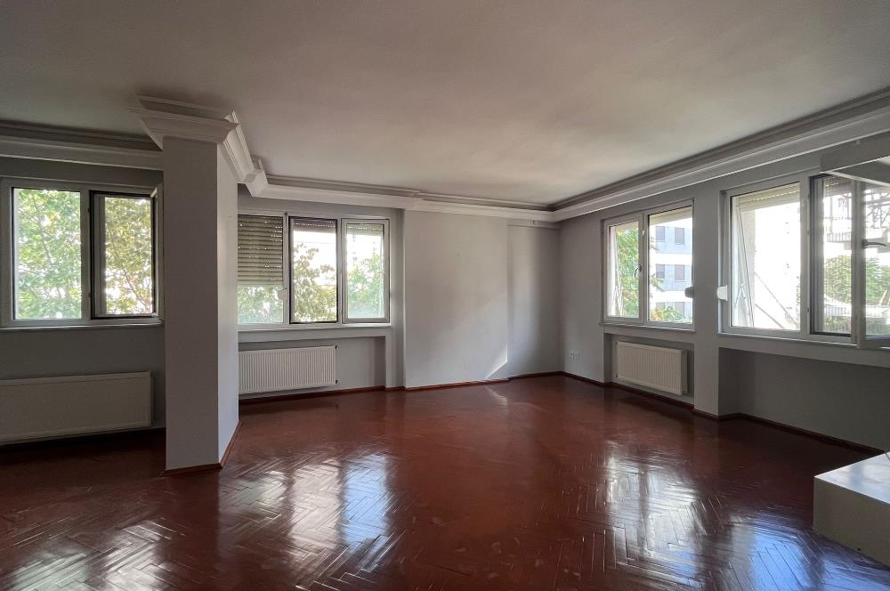 Erenköy’de 3+1 140m2 Balkonlu Dubleks Kiralık Daire Bağdat Caddesine Yürüme Mesafesinde