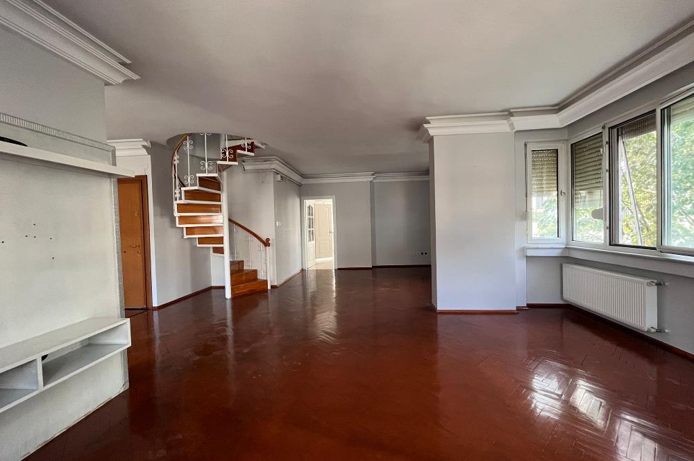 Erenköy’de 3+1 140m2 Balkonlu Dubleks Kiralık Daire Bağdat Caddesine Yürüme Mesafesinde