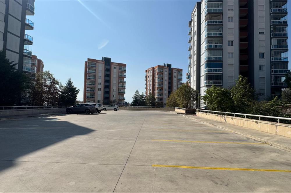 Yüksek Vadi Evleri'nde Doğa ve Deniz Manzaralı 3+1 Kiralık Daire