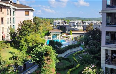 C21 DEN İSTANBUL BİS SİTESİ'NDE SATILIK HAVUZ CEPHELİ 2+1 DAİRE