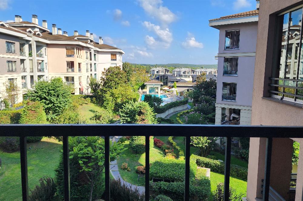 C21 DEN İSTANBUL BİS SİTESİ'NDE SATILIK HAVUZ CEPHELİ 2+1 DAİRE