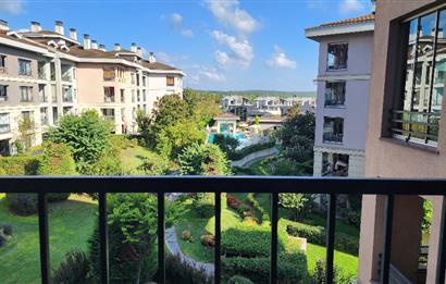 C21 DEN İSTANBUL BİS SİTESİ'NDE SATILIK HAVUZ CEPHELİ 2+1 DAİRE
