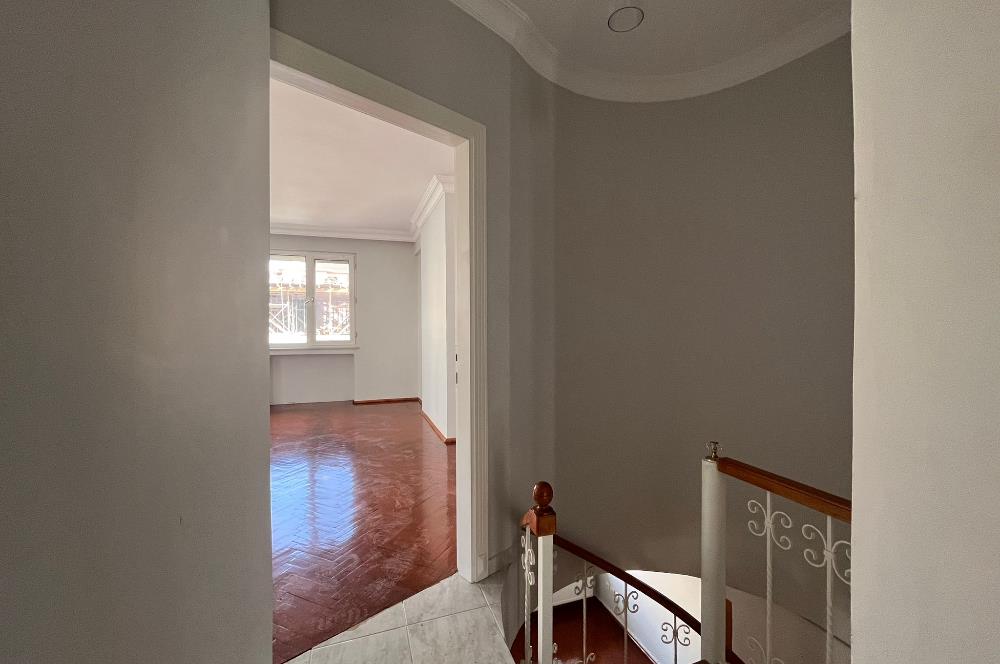 Erenköy’de 3+1 140m2 Balkonlu Dubleks Kiralık Daire Bağdat Caddesine Yürüme Mesafesinde