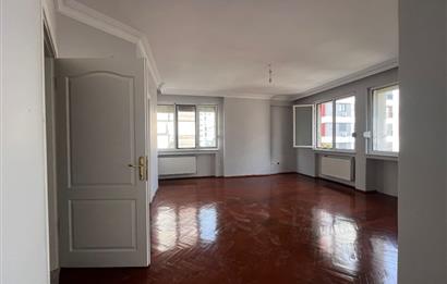 Erenköy’de 3+1 140m2 Balkonlu Dubleks Kiralık Daire Bağdat Caddesine Yürüme Mesafesinde