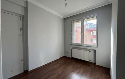 Erenköy’de 3+1 140m2 Balkonlu Dubleks Kiralık Daire Bağdat Caddesine Yürüme Mesafesinde