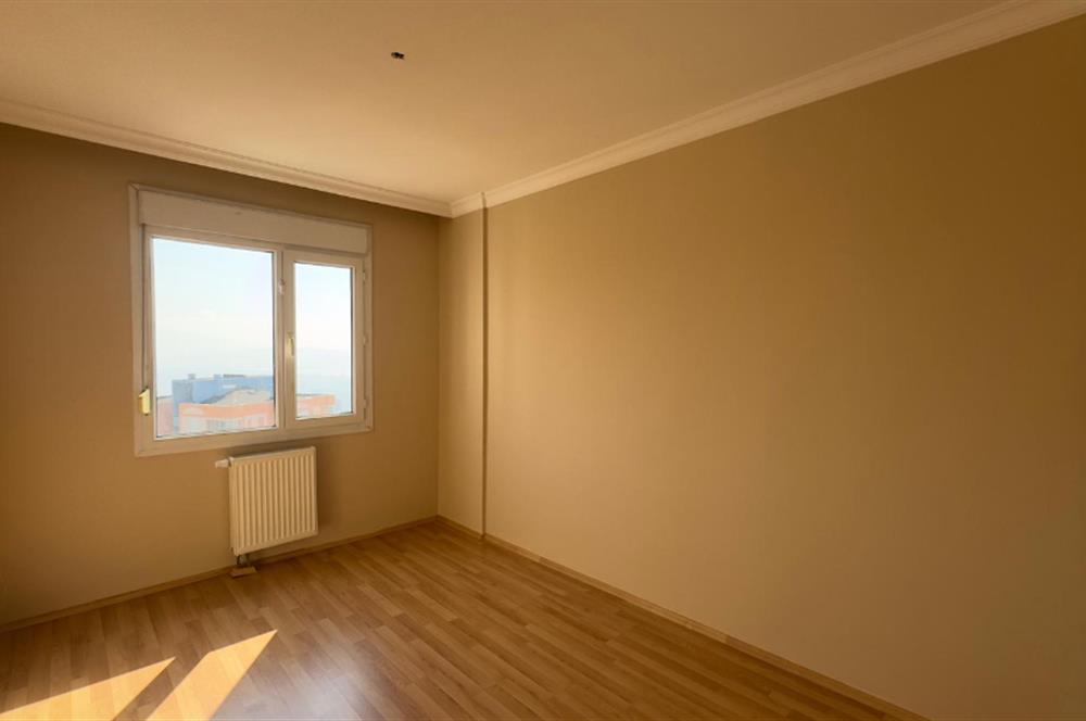 Yüksek Vadi Evleri'nde Doğa ve Deniz Manzaralı 3+1 Kiralık Daire