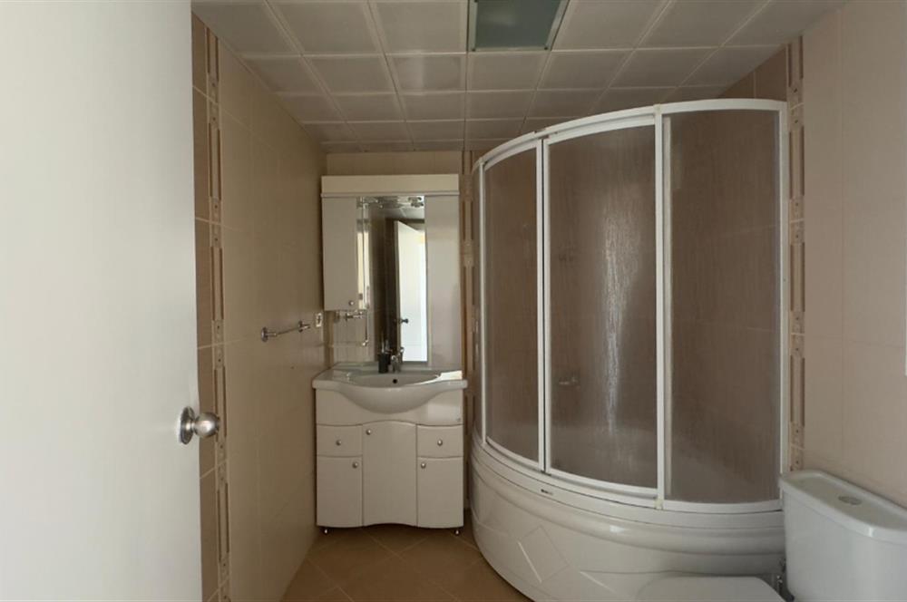 Yüksek Vadi Evleri'nde Doğa ve Deniz Manzaralı 3+1 Kiralık Daire