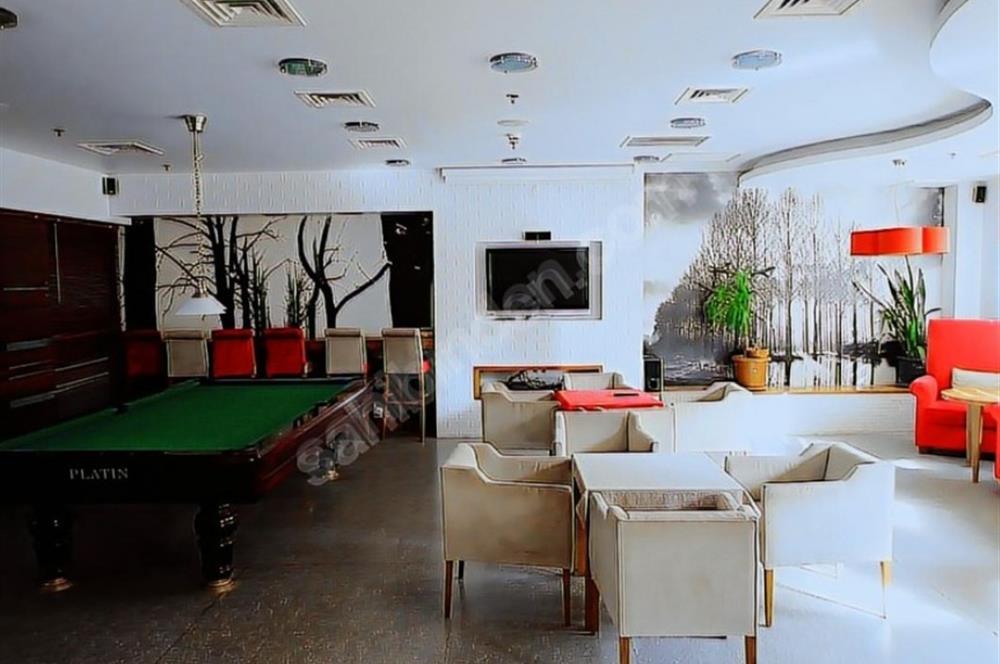 C21 DEN İSTANBUL BİS SİTESİ'NDE SATILIK HAVUZ CEPHELİ 2+1 DAİRE