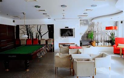 C21 DEN İSTANBUL BİS SİTESİ'NDE SATILIK HAVUZ CEPHELİ 2+1 DAİRE