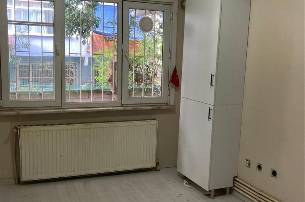 Üsküdarda Kiracılı, İçi Yenilenmiş 2+1 Hazır Kira Geliri!