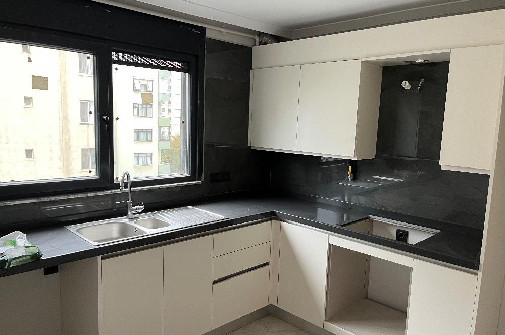 Minibüs Caddesi Üzerinde Çemenzar’da 3+1 Sıfır Daire