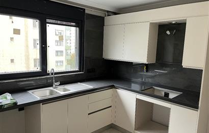 Minibüs Caddesi Üzerinde Çemenzar’da 3+1 Sıfır Daire