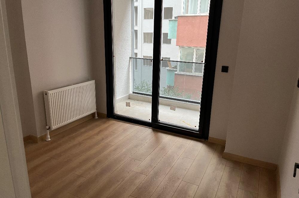 Minibüs Caddesi Üzerinde Çemenzar’da 3+1 Sıfır Daire