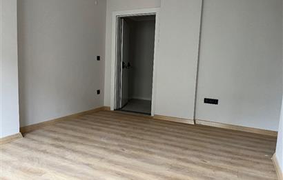Minibüs Caddesi Üzerinde Çemenzar’da 3+1 Sıfır Daire